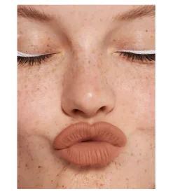 about-face - Perfilador de labios Matte Fix - 11: Baby Be Good