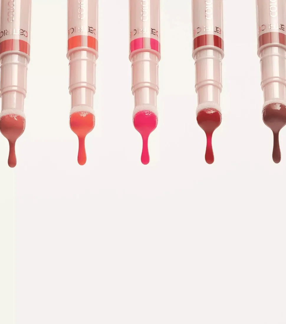 Aceite labial Colour Cushion Juicy - 040: Crimson Crush