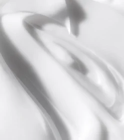 *Aqua bomb* - Crema hidratante intensiva de textura ligera The True Cream