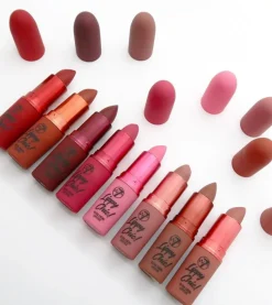 Barra de labios Lippy Chic! - Shout Out!