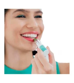 Barra de labios Magic con CBD