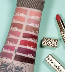 Barra de labios New Neutral Satin Matte - Velvet