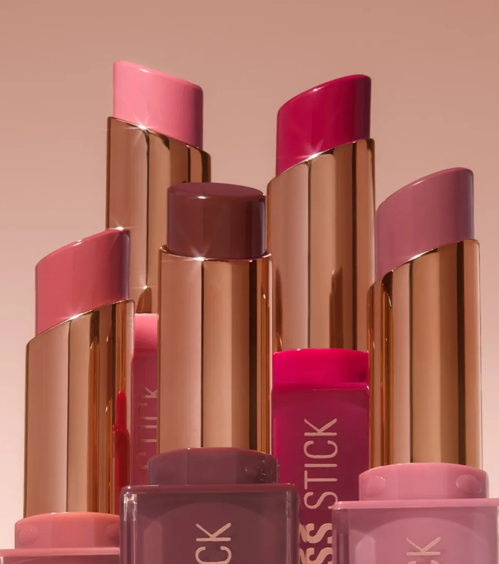 Barra de labios Pout Lip Gloss Stick - Toffee Nude