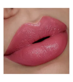 Barra de labios Pretty & Plump - First Love