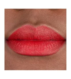 Barra de labios Scandalous Matte - 090: Blame The Night