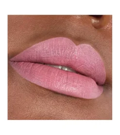 Barra de labios Scandalous Matte - 060: Good Intentions