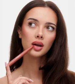 Barra y perfilador de labios - Dusty Pink