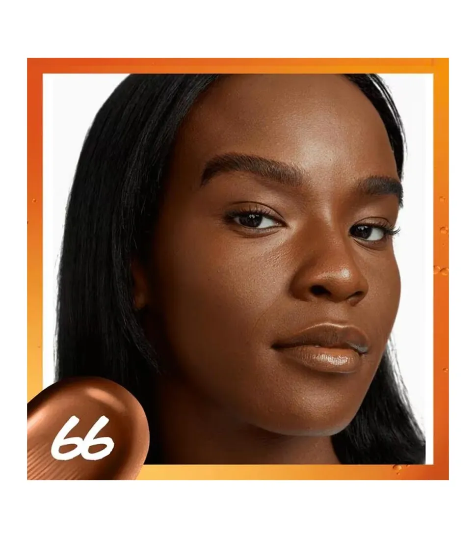 Base de maquillaje en sérum SuperStay 24H Skin Tint + Vitamina C - 66