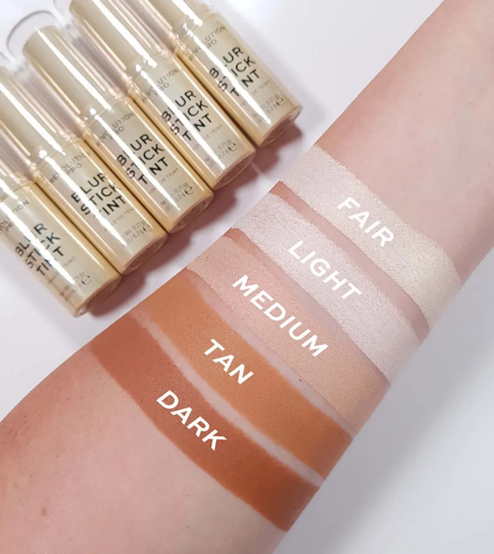Base de maquillaje en stick Blur Stick Tint - Tan