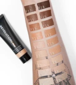 Base de maquillaje Full Cover Camouflage - F14