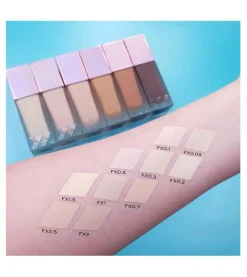 Base de maquillaje Glow Skin Fauxxdation - FX14.7