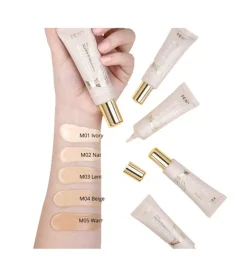 Base de maquillaje mate Match Me - M03: Lentil beige
