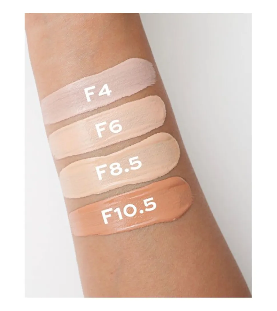 Base de maquillaje Super Matte - F4