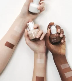 Bálsamo hidratante para unificar el tono de la piel Breathable Blemish Balm - Brown