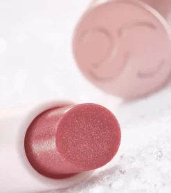 Brillo de labios en stick Diamond Glaze - 010: No Glitter, No Glory