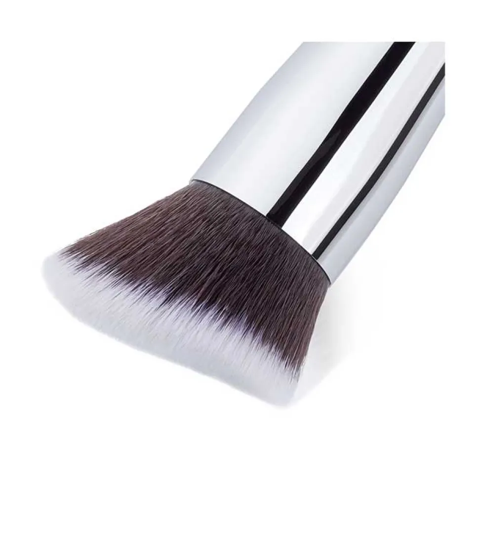 Brocha de rostro angulada Curved Face - 083