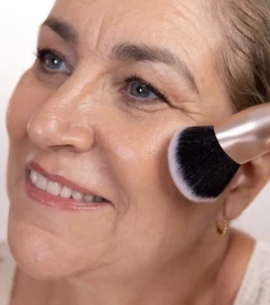 Brocha individual para rostro Soft Vegan Brush - MO Mini 11