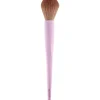 Brocha para colorete e iluminador