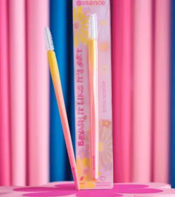 *Brush It Like It's Art* - Cepillo para cejas My Brow Game: A Piece Of Art