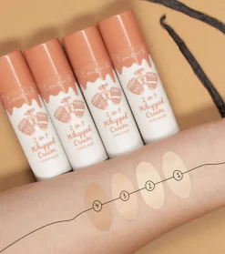 *Cozy Feeling* - Base de maquillaje y corrector 2 in 1 Whipped Cream - 01: Porcelain