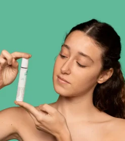 CR Cosmetics - *Purifying* - Roll on anti-imperfecciones