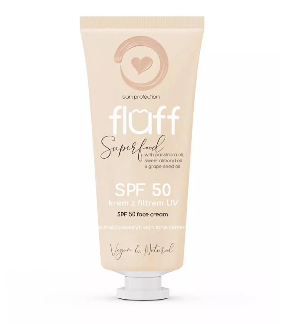 Crema solar facial con color SPF50