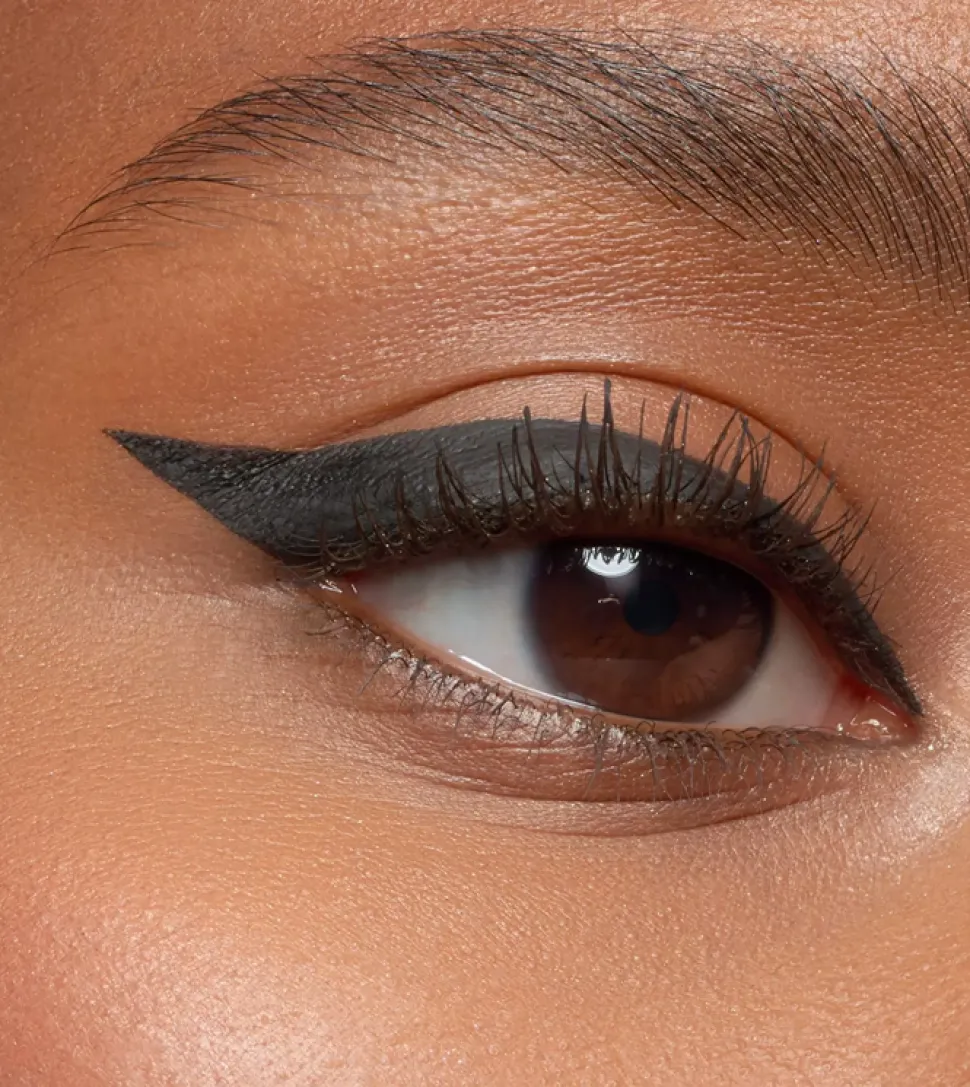 Delineador de ojos Dip Eyeliner 24h - Waterproof