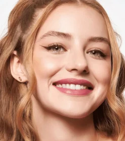 Delineador de ojos en gel Stay & Play Waterproof - 02: Brown