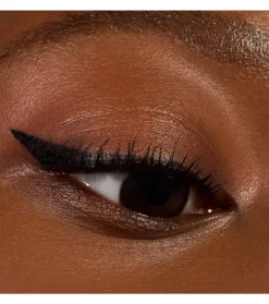 Delineador de Ojos + Sello Quick Wing! - 01 Black