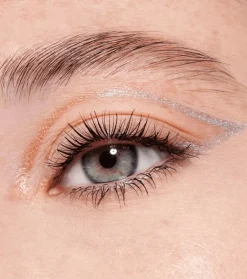 Delineador de ojos Ultra Precision Gel Eye 20H Waterproof - 120: Icy Silver
