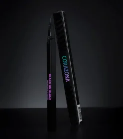 Delineador de ojos waterproof Black on Black