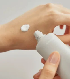 *Dual Barrier* - Protector solar facial Watery Sun Cream SPF50+ PA++++