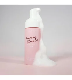 Espuma limpiadora con ácido glicólico