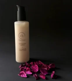 Gel limpiador facial nutritivo