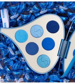 *Hershey's Kisses* - Paleta de sombras - Cookies ‘N’ Creme