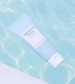 *Hyalu-Cica* - Mascarilla facial de noche Sleeping Pack
