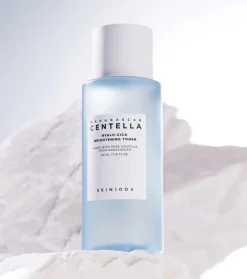 *Hyalu-Cica* - Tónico facial iluminador con centella de Madagascar