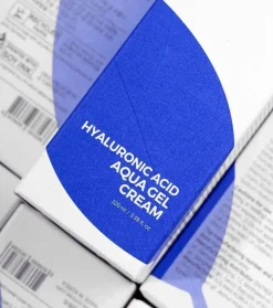 *Hyaluronic Acid* - Crema hidratante textura gel con ácido hialurónico