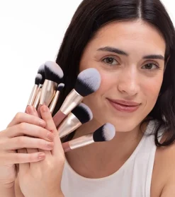 Kit neceser con 13 brochas Vegan Brushes