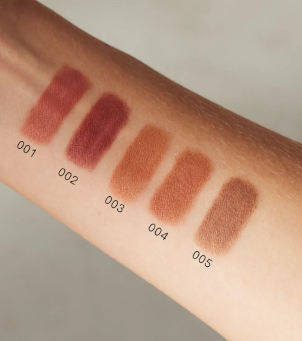 Labial 2 en 1 Lip Line'n Coat - 005: Brown Sugar