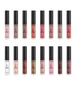 L.A Colors - Set de 16 brillos de labios Gloss Fanatic