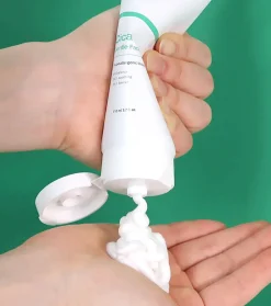 Limpiador facial con centella asiática
