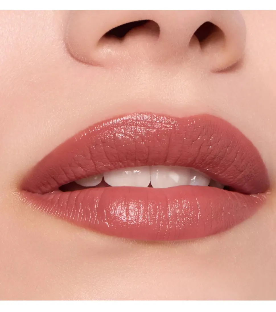 Lápiz de labios Creamy Nudes - 010: Mocha Me Happy