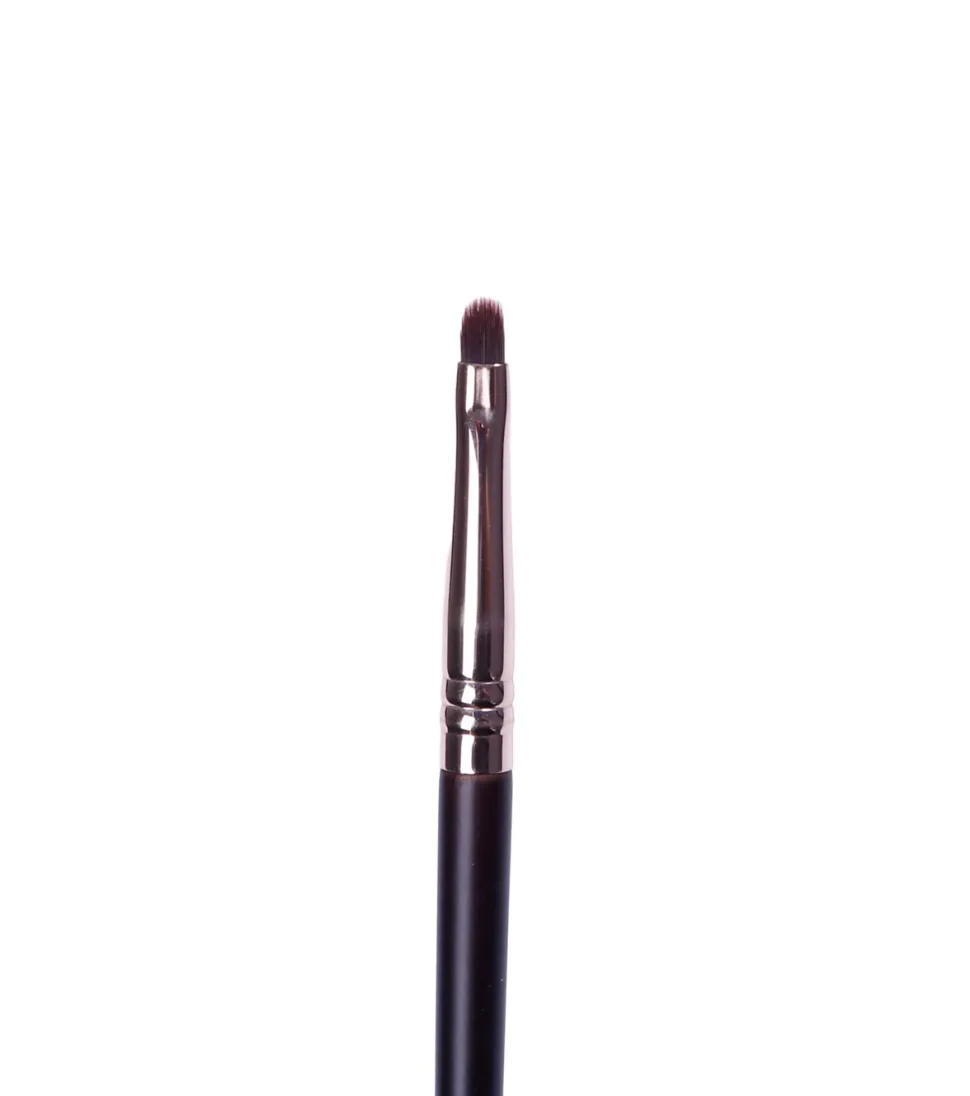 *Luxe* - Pincel para eyeliner - 09