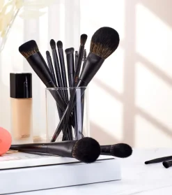 *Makeup Lover Collection III* - Set de 14 brochas - Elegant Black