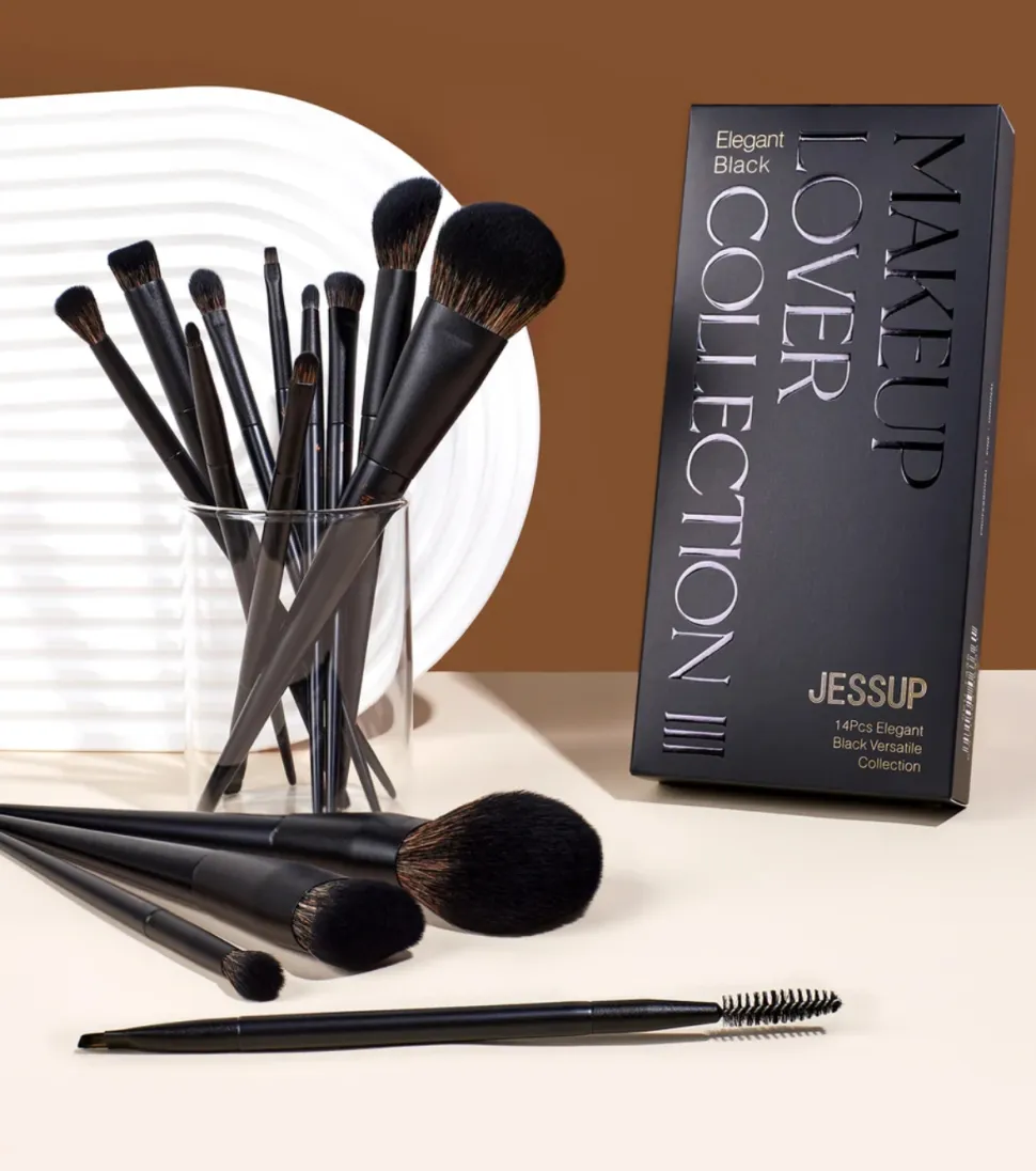 *Makeup Lover Collection III* - Set de 14 brochas - Elegant Black