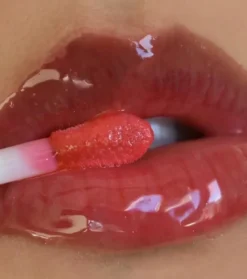 Moira - Aceite de labios Hidratante Glow Getter - 008: Juicy Red