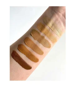 Nyx Professional Makeup - Base de maquillaje difuminadora Bare With Me Blur Skin Tint - 21: Rich