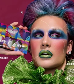 Paleta de rostro Love is Love