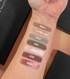 Paleta de sombras Amplified